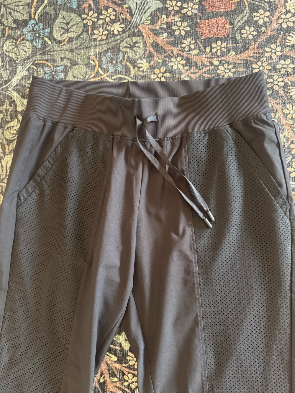 Women’s Black Performance Pants - Classic Fit